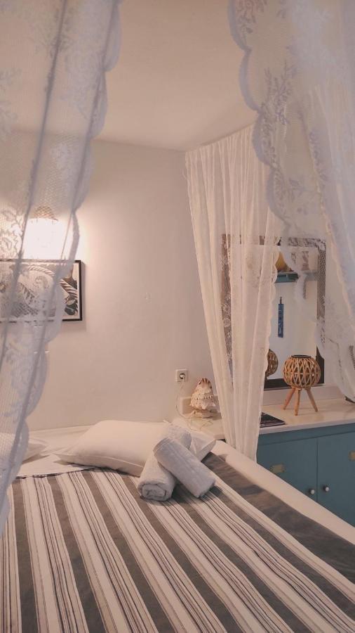 Aparthotel Lampi's Dolphin à Pátmos Extérieur photo