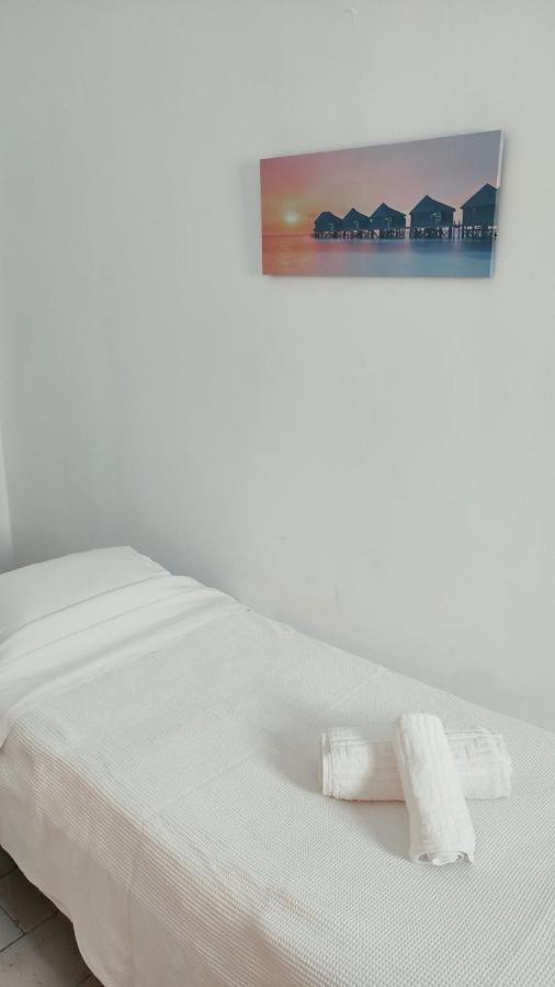 Aparthotel Lampi's Dolphin à Pátmos Extérieur photo