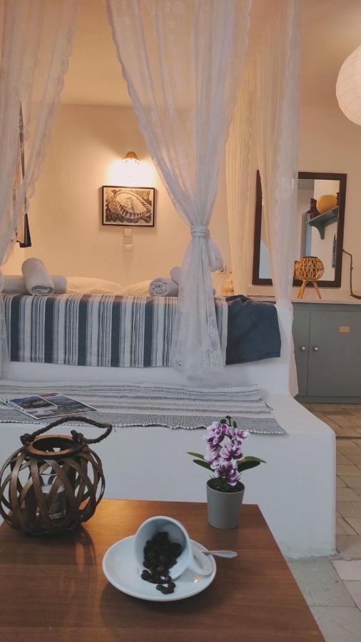 Aparthotel Lampi's Dolphin à Pátmos Extérieur photo