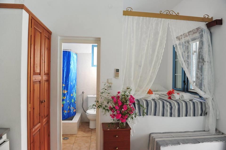 Aparthotel Lampi's Dolphin à Pátmos Extérieur photo