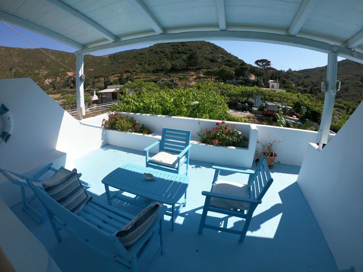 Aparthotel Lampi's Dolphin à Pátmos Extérieur photo